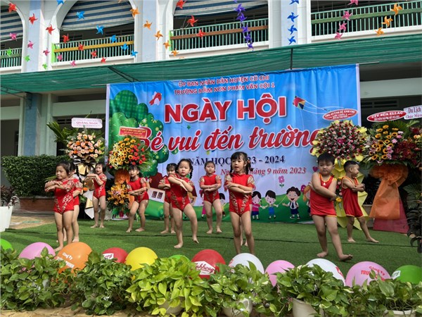 NGÀY HỘI BÉ ĐẾN TRƯỜNG NĂM HỌC 2023-2024
